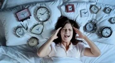 女性更年期补充激素吃什么药,女性更年期服用雌激素的利弊