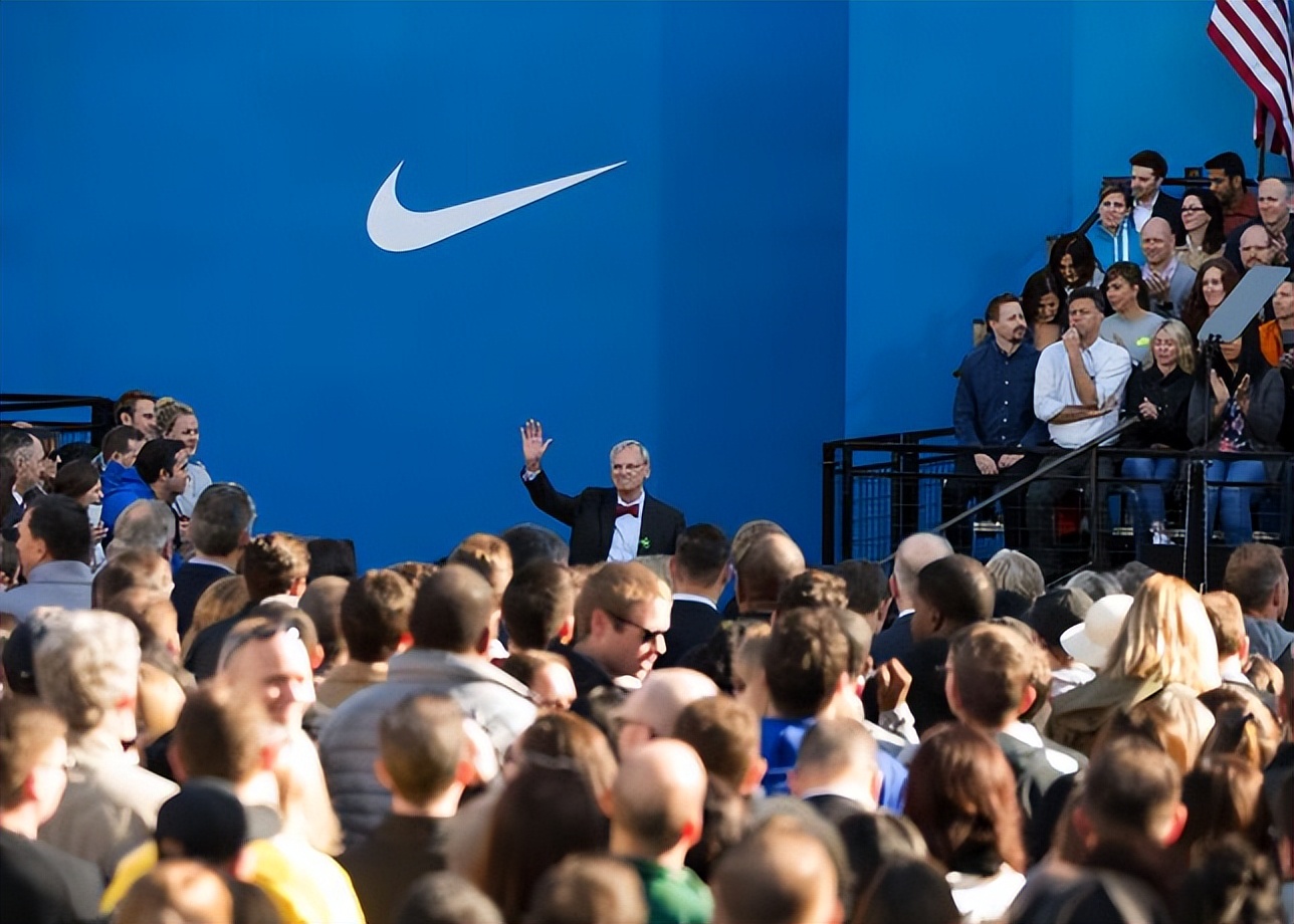 耐克目前状况 (耐克最大危机)