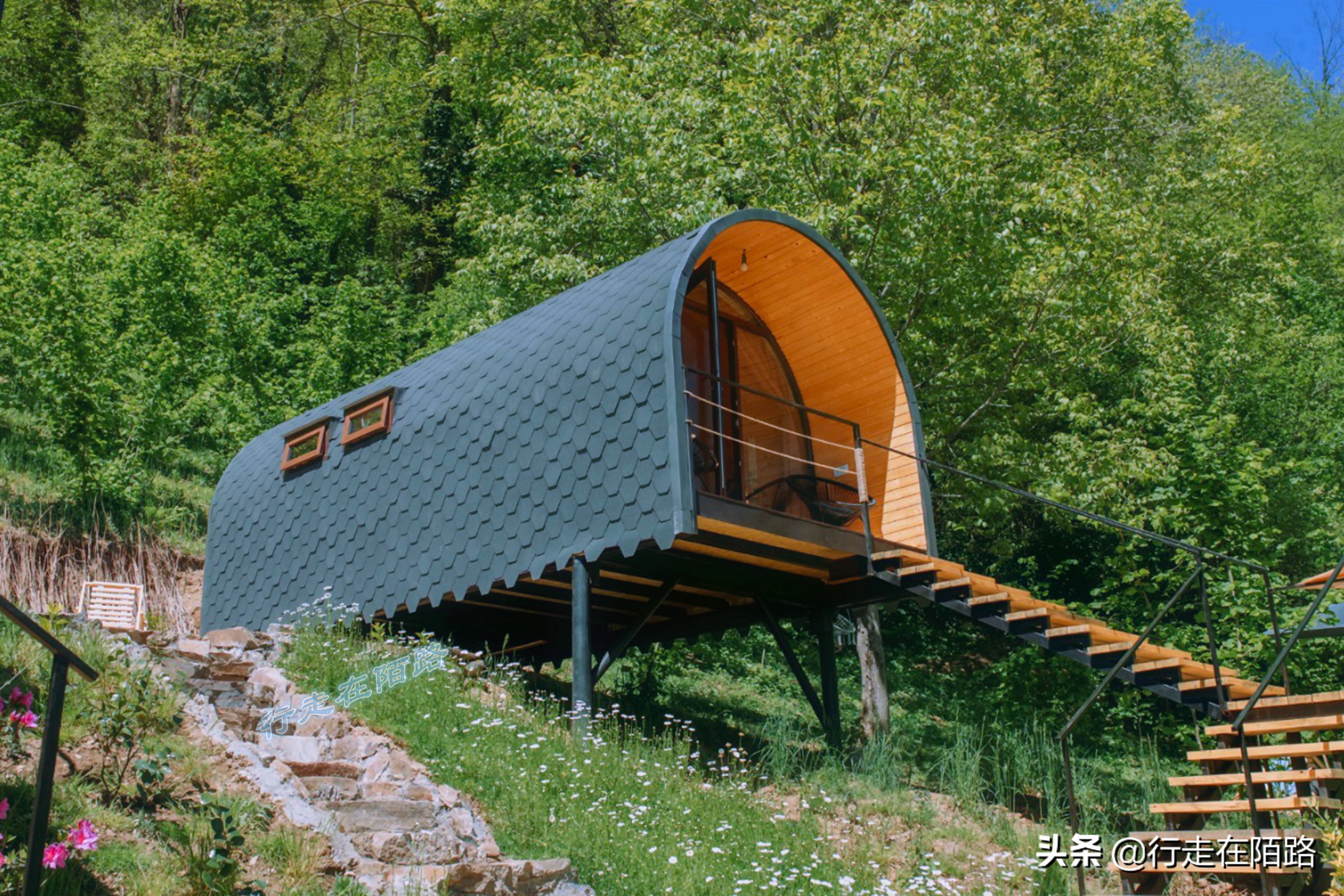 格鲁吉亚城市风景,格鲁吉亚黑海边的旅游胜地