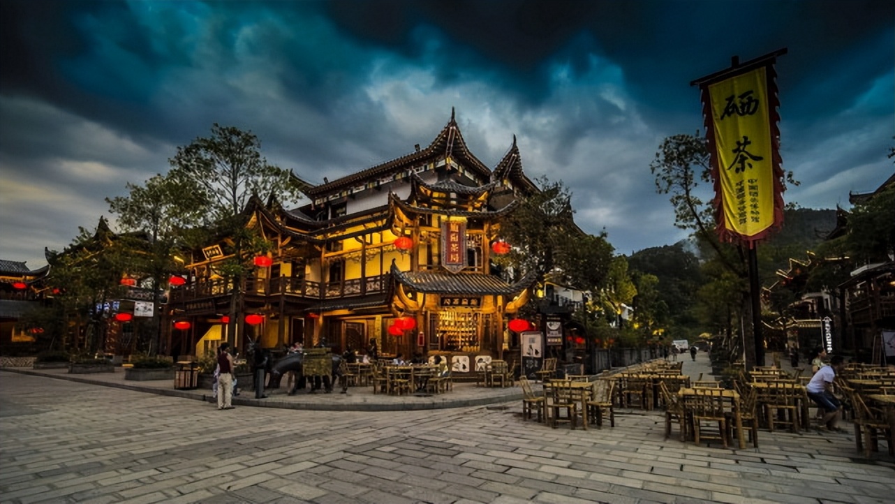 湖北宝藏旅游景点,湖北的宝藏旅行地恩施