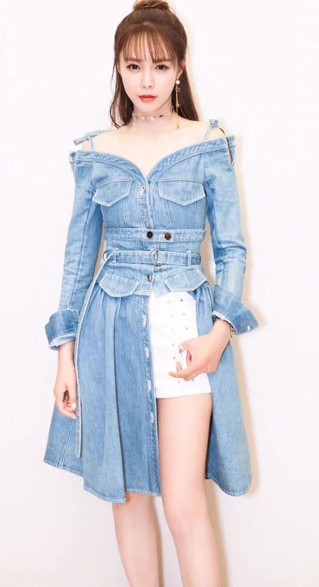 沈梦辰火星情报局高跟鞋,我们都爱笑沈梦辰高跟鞋