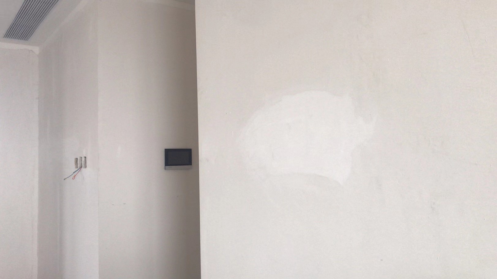 墙壁开关跟墙面开关有什么区别,无墙面开关