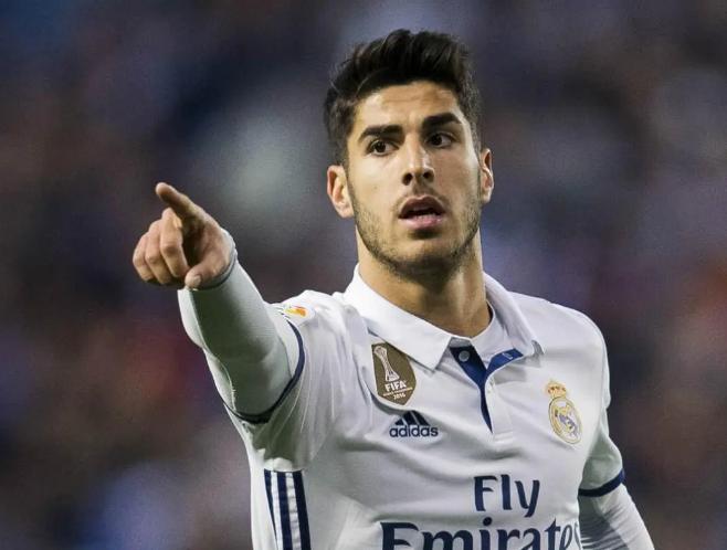 史诗级！皇马1.2亿欧报价国脚中场，主力攻击手续约艰难！