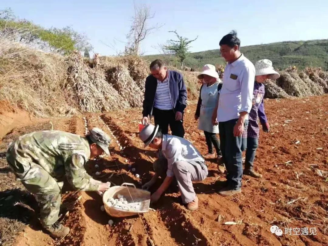 西江最美苗寨旅游,西江千户苗寨最美