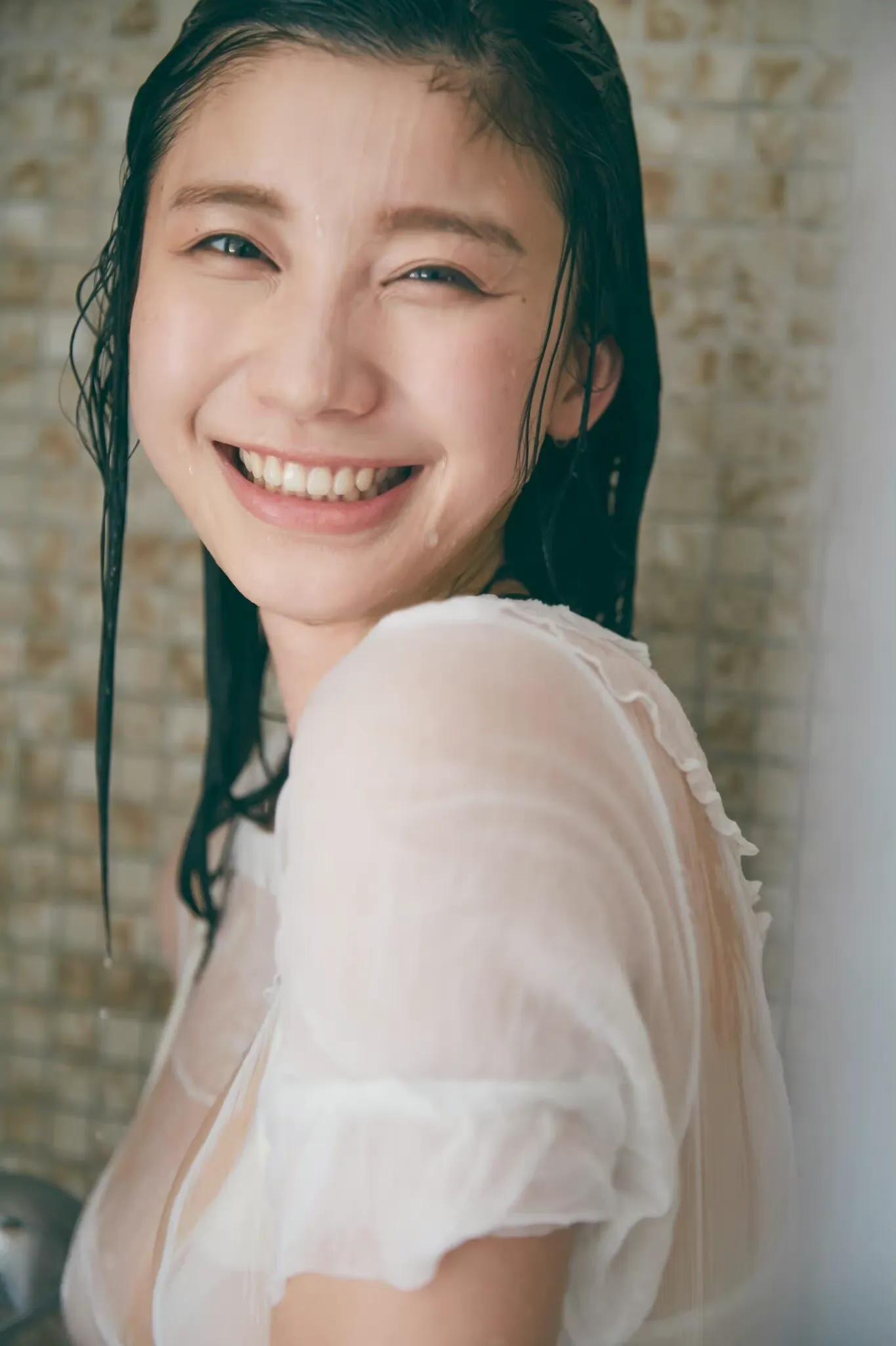 小仓优香美女图片分享