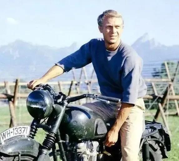 卫衣为什么叫卫衣,什么是卫衣短绒