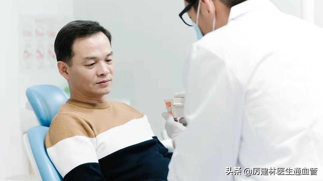 35岁的男人心肌梗塞是为什么,30岁男子突发心肌梗死