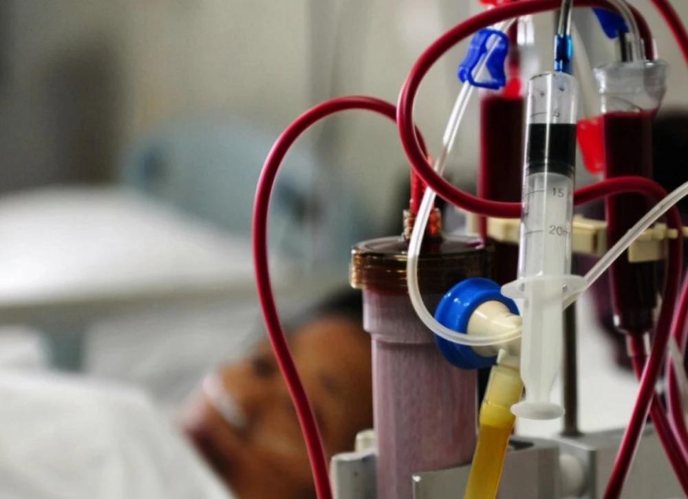 尿毒症是怎么引起的身上2处发臭,尿毒症是拖出来的