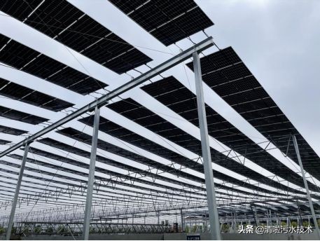 光伏发电板400瓦,污水站加光伏发电怎么收费