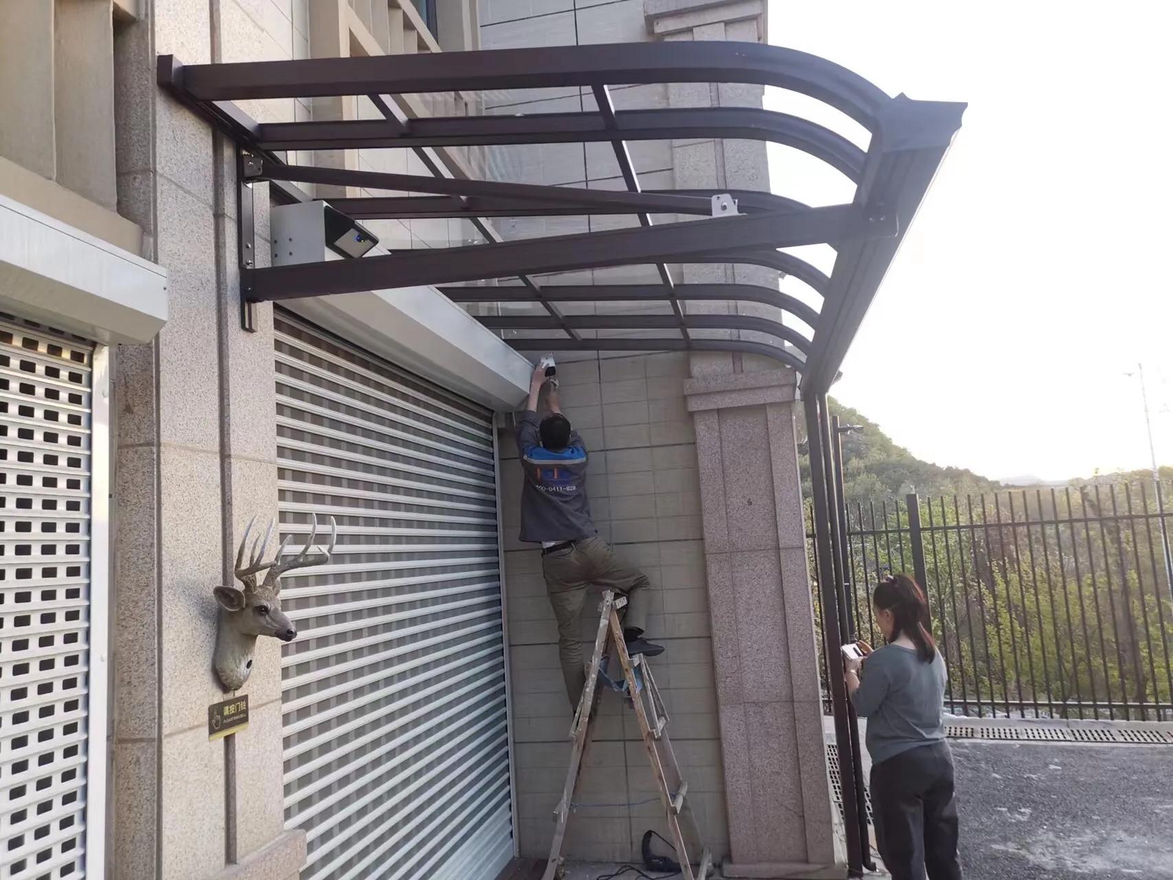 雨棚遮阳聚碳酸酯板,聚碳酸酯板雨棚下雨天响声