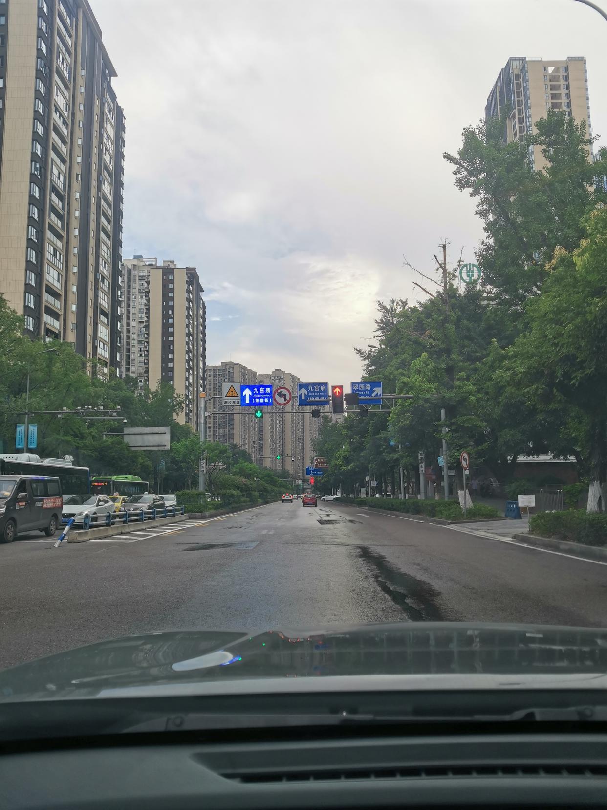 欧尚x5plus怎么会不剐蹭,老司机评价欧尚x5plus