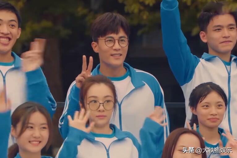 盘点10位男星的女装扮相,盘点十大秃头男星佩戴假发