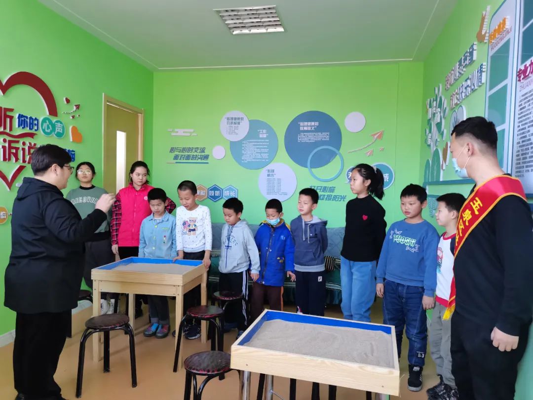 【学会动态】“双减”后首个寒假孩子们去哪儿？呼市青少年科普学会联合社区打造“科普充电站”