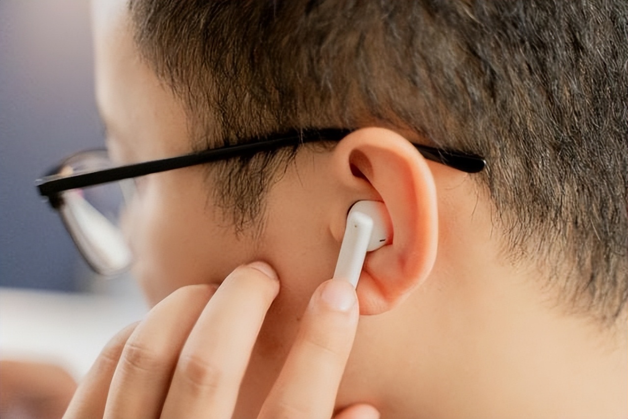 公认的200元以内蓝牙耳机推荐2021,200以内挂脖式运动蓝牙耳机推荐