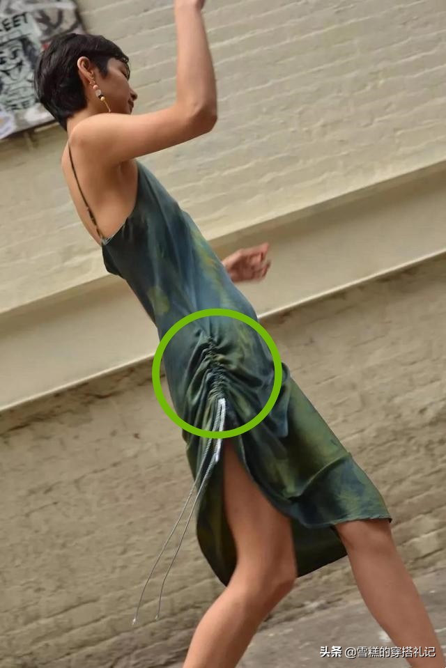 “褶皱风”是什么鬼？藏肉显瘦还时髦，怪不得明星、潮人都上头了