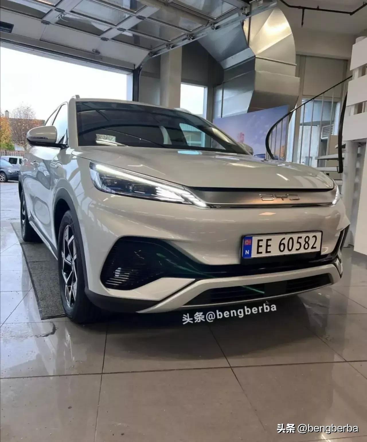 比亚迪海豹现身街头,比亚迪海豹国外街头