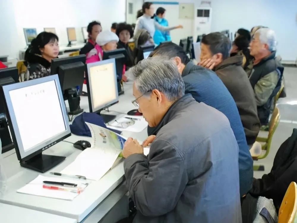 五十岁以后人的感慨,人过五十岁后最大的感慨是什么