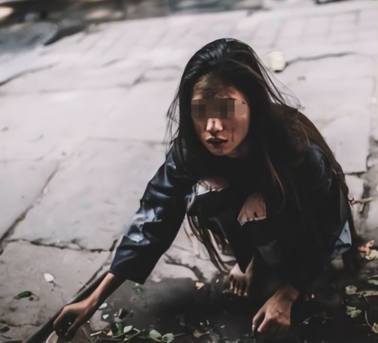 老汉捡到流浪女孩 (光棍汉捡到流浪女后续)