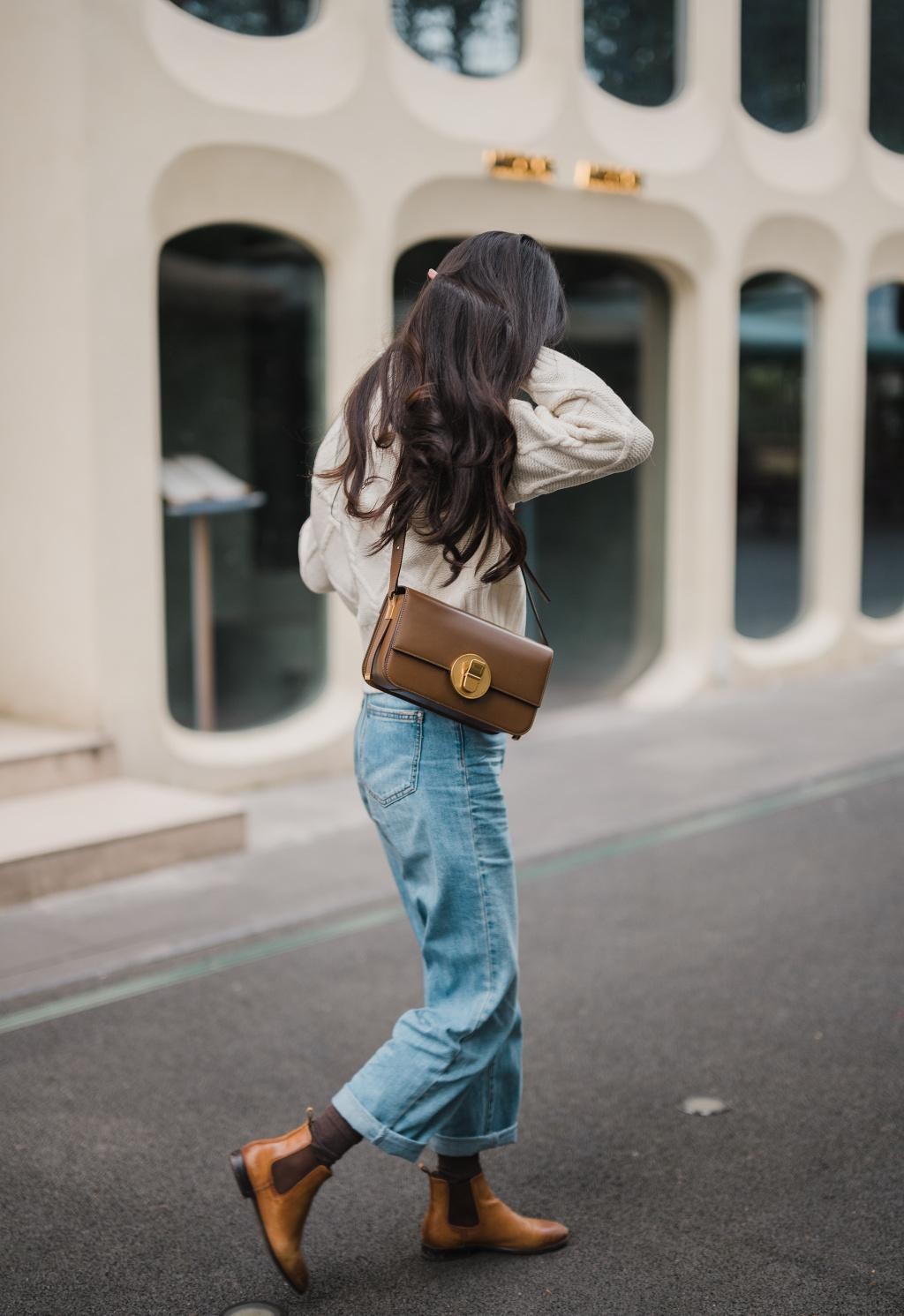 成都女生穿衣大气端庄,成都女人冬天穿衣风格