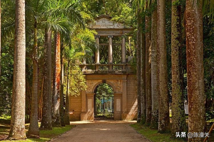 巴西的人口面积是多少,巴西全国人口面积及gdp