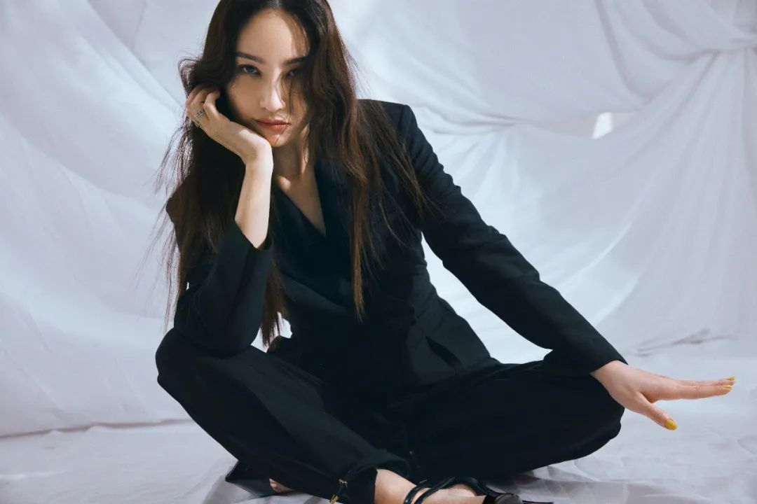 #我为国潮发声#|郑希怡：静毅如山