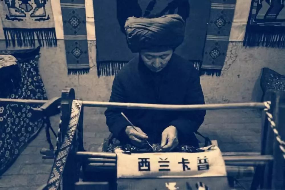 踏迹寻音:“东南佳山水武陵花雨深”的重庆黔江