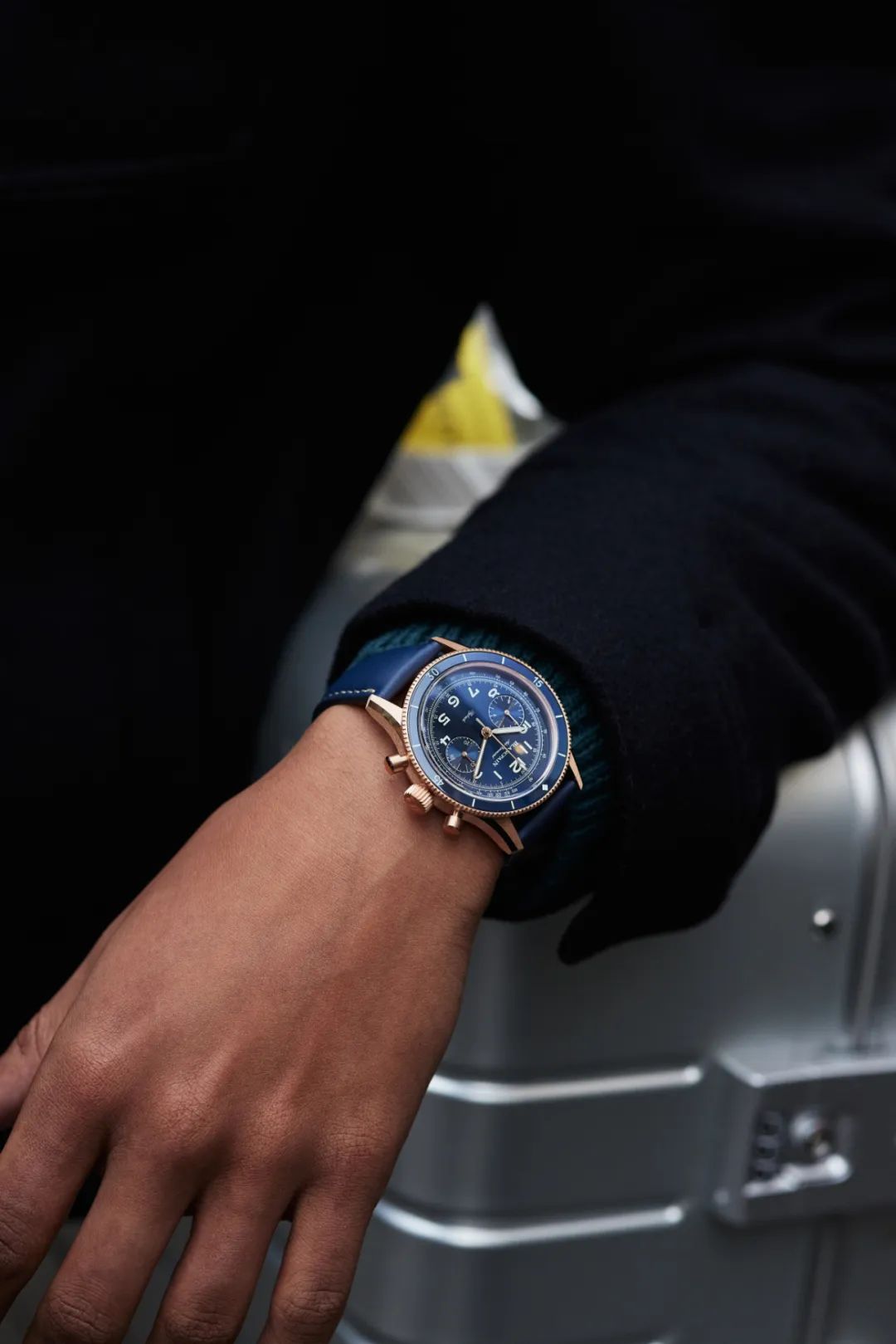 宝珀空军司令玫瑰金上手效果,宝珀空军限量计时表