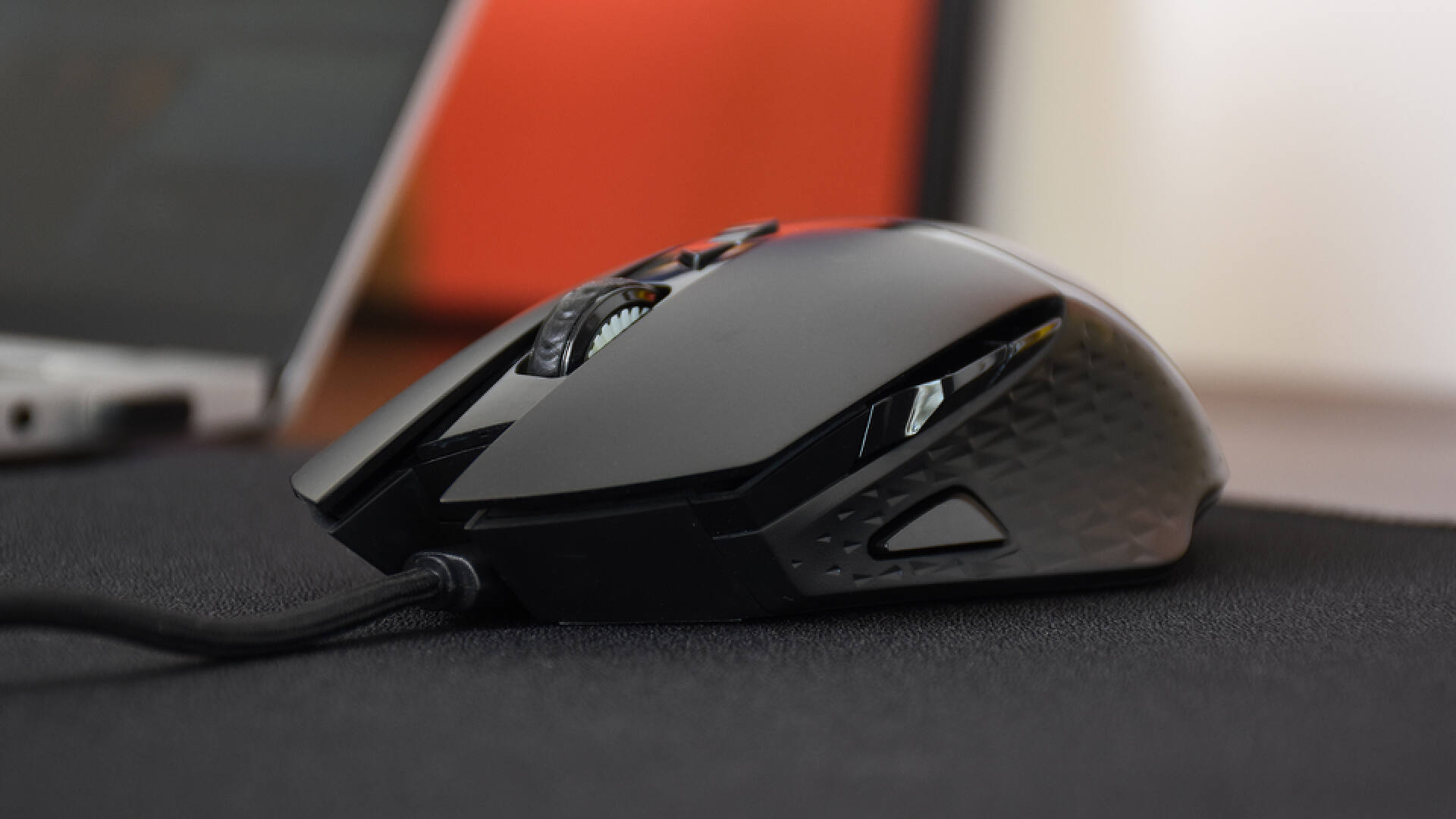 雷柏V30W游戏鼠标,雷柏鼠标垫v10c和v10s