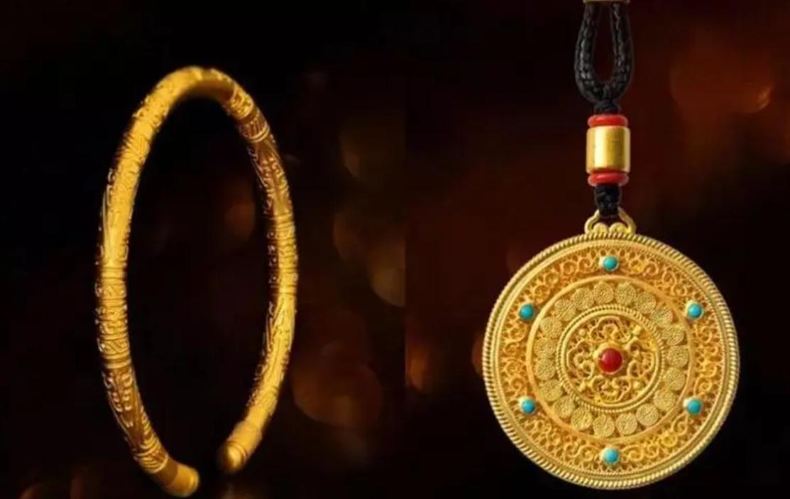 给长辈选的黄金首饰,送异性朋友黄金首饰合适吗