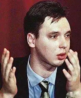 欧洲巴铁武契奇,欧洲对武契奇评价