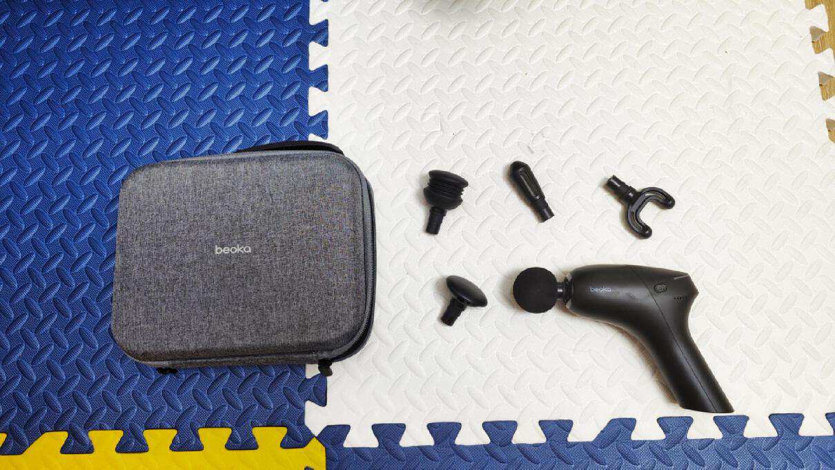 筋膜枪挑选指标,筋膜枪专业款和旗舰款哪个更好