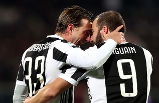 欧洲足球12家豪门,欧洲五大联赛十大豪门