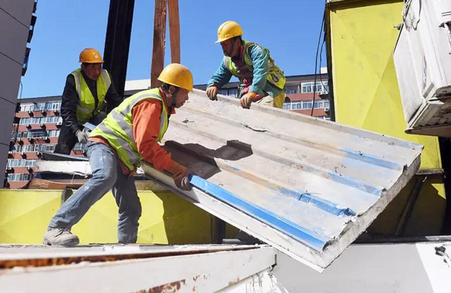 农村瓦房为什么不能换彩钢瓦,彩钢瓦棚和彩钢瓦房拆迁一样吗