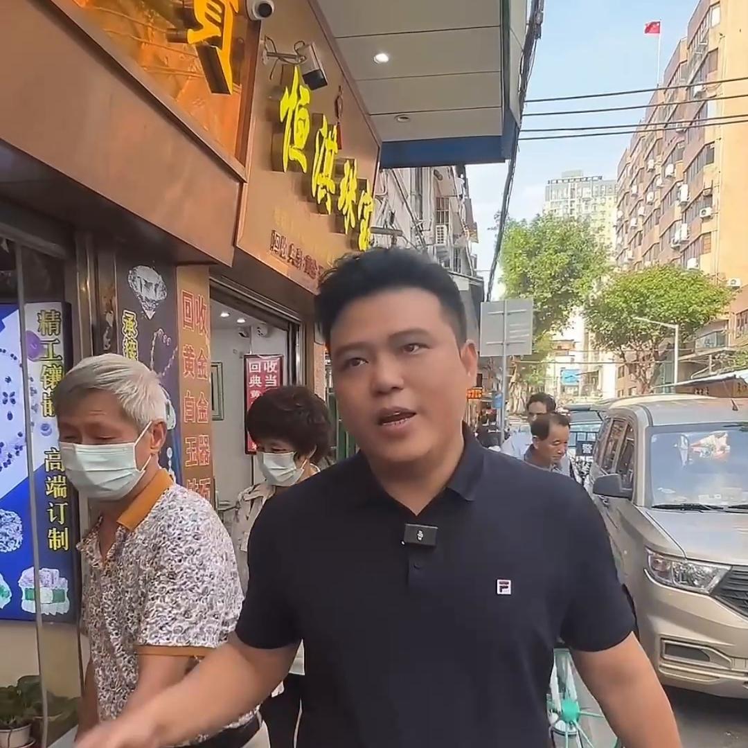 广州荔湾的故事,广州荔湾广场的故事