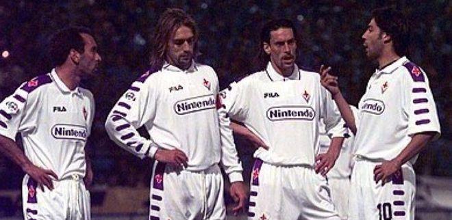 黑白两重天:球场狂欢,牢狱徘徊