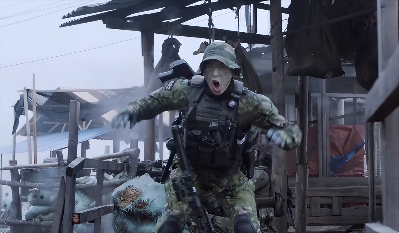 3天*放播**量2.3亿！30岁杨洋“换脸式”演技出圈，这个男人有多狠？