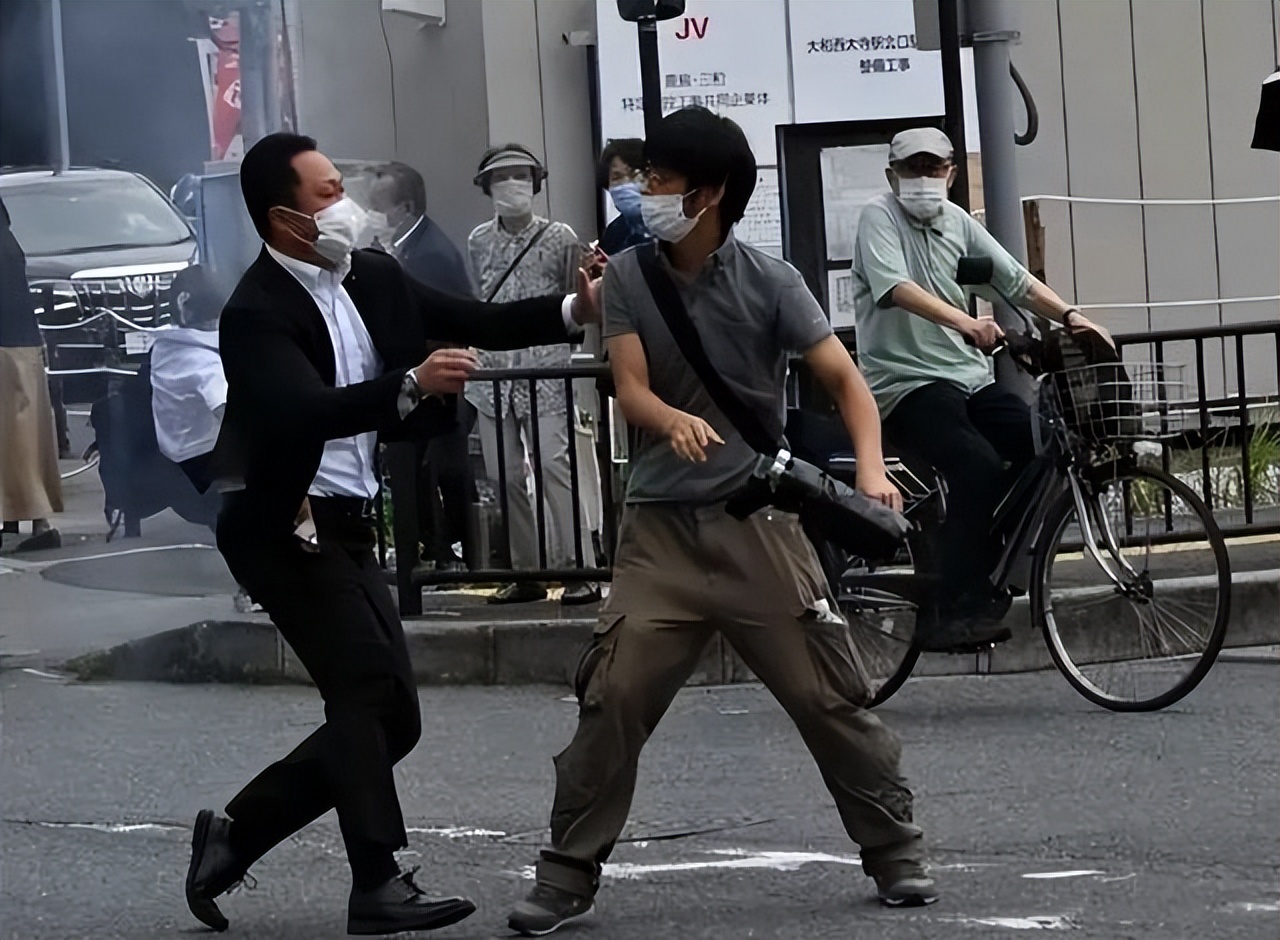 日本采购战斧巡航导弹违反条约吗,日本部署战斧最新导弹