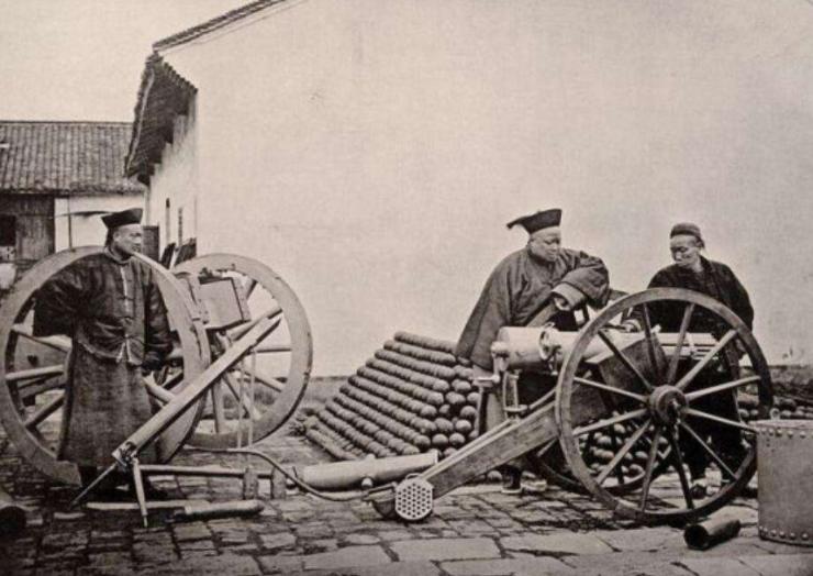 清朝最天才的火器专家被康熙处死,清朝有个特别厉害的火器大师