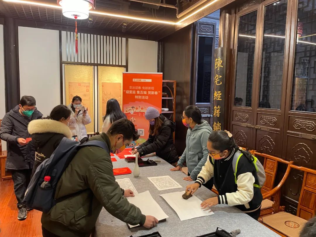 亚运吉祥物宸宸的灵感来自于哪里,亚运吉祥物宸宸怎么用粘土捏