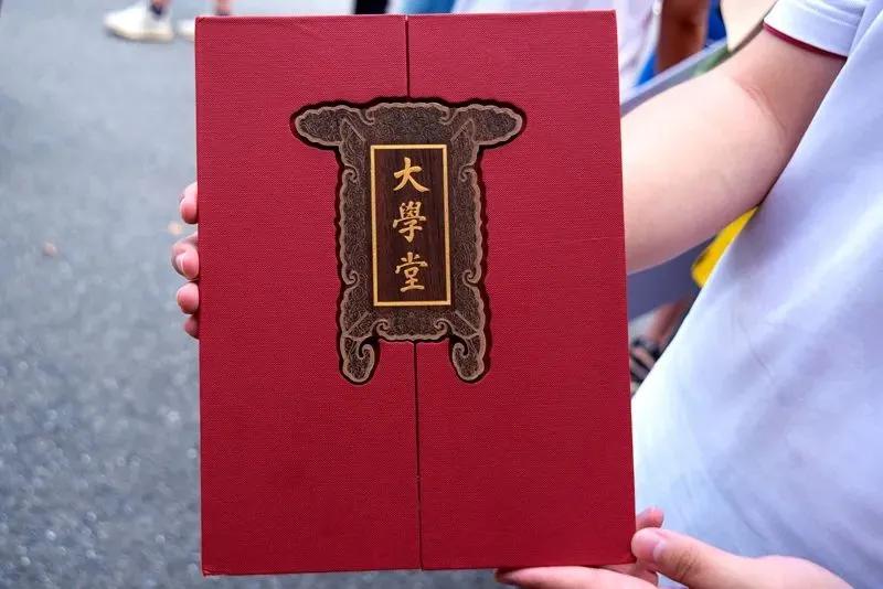 荆州中学历年被清华北大录取,沙市中学5人上北大