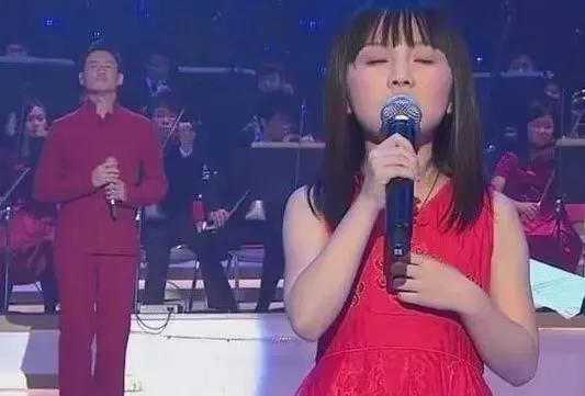 8岁时因为一首歌火遍全中国，随后消失了22年...那些打破“童星魔咒”的孩子们，后来都怎么样了
