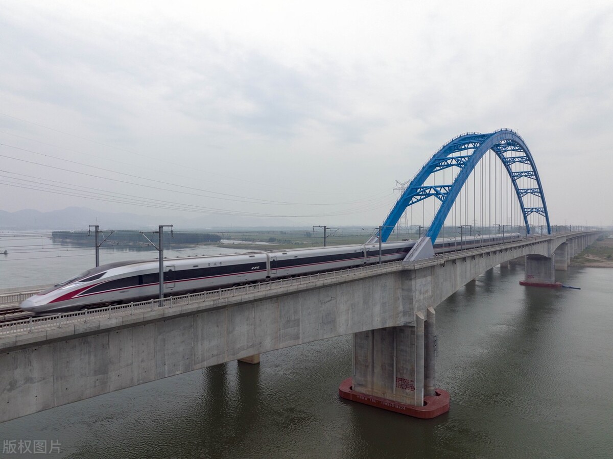 铁路动车组列车所有型号,目前我国动车组的主要型号有哪些