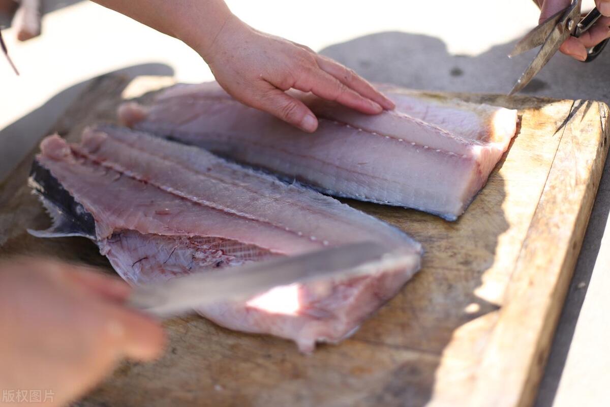 山东最安静的海边小镇,山东一个海边旅游的小城市