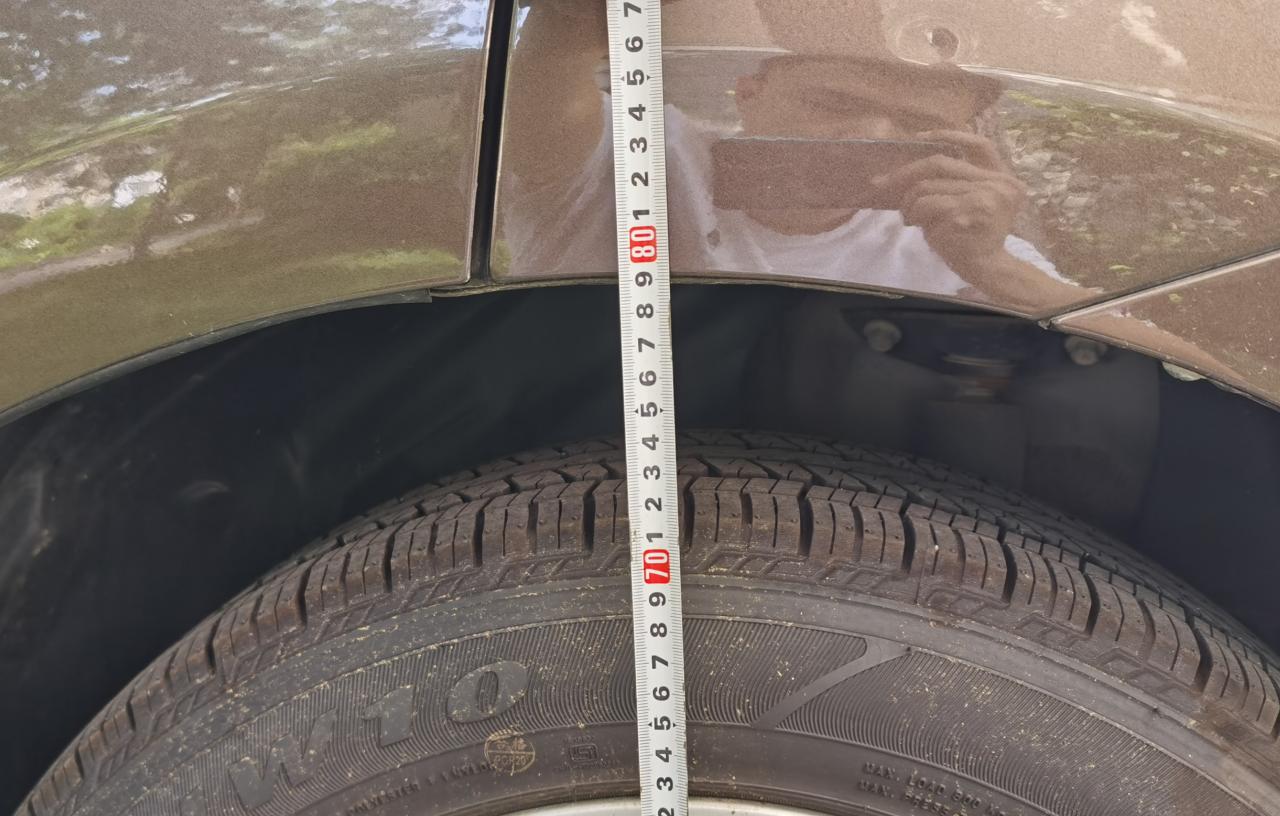 会车如何找准点位,新手会车如何判断会车距离