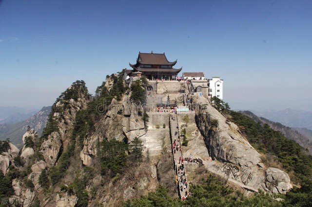 中国十大佛教名山排名图片,四大佛教名山哪个人气最大