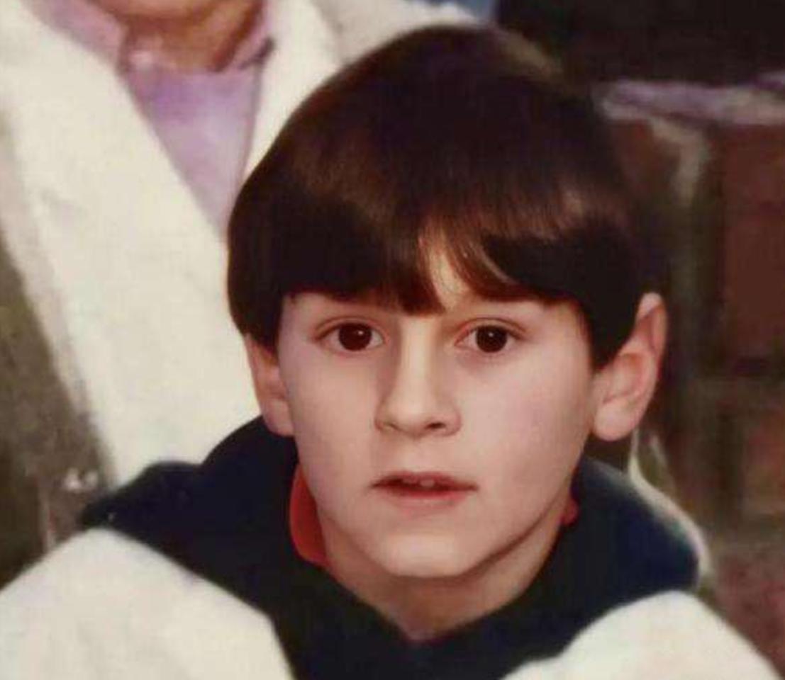 梅西有侏儒症为什么还能长到1米7,梅西从矮小症患者到世界足球巨星