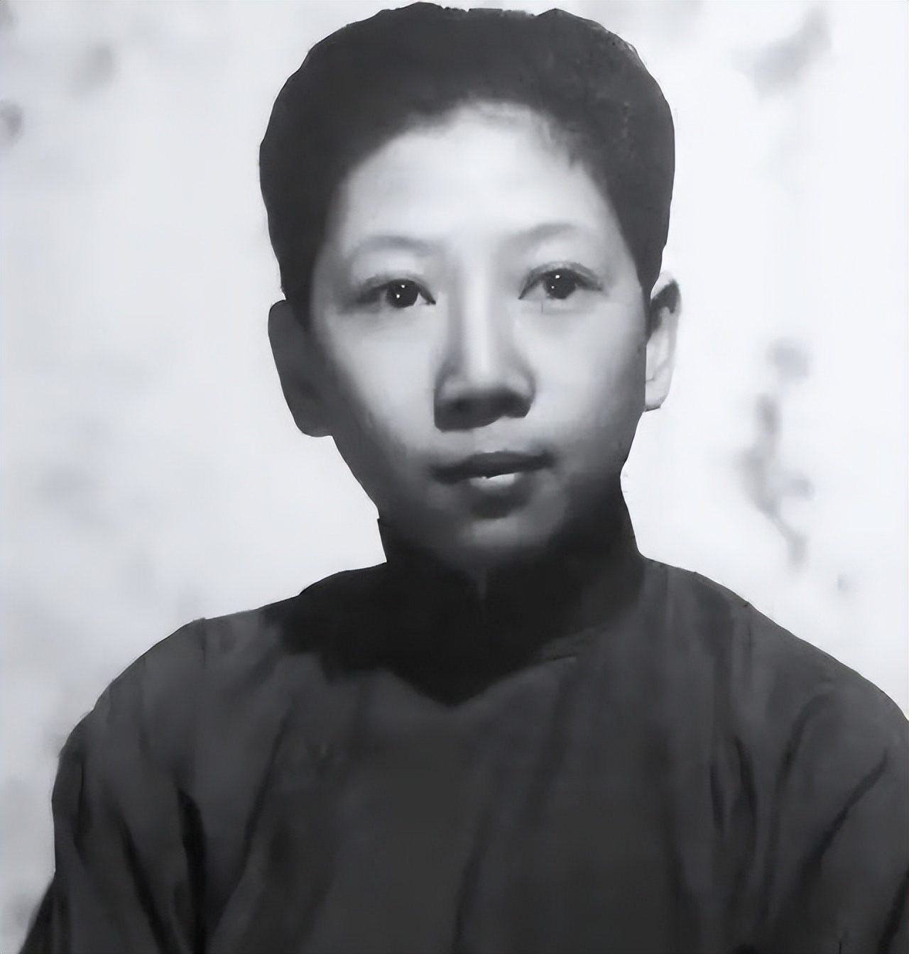 宋霭龄一生中有多少个孩子,宋霭龄死后财产多少