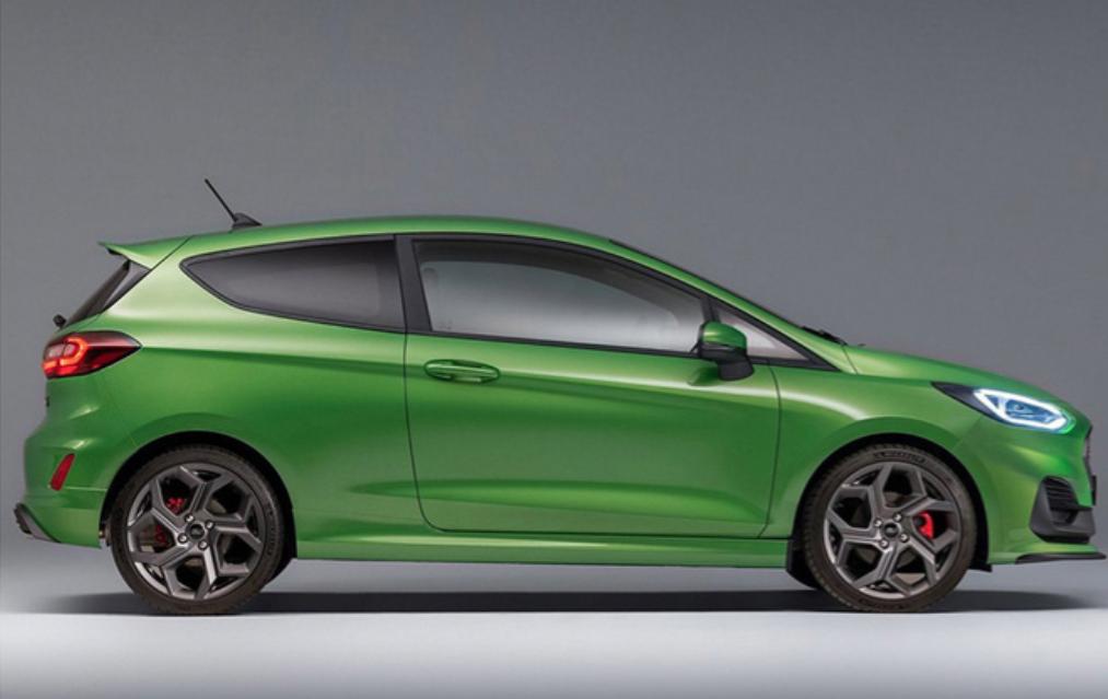 福特嘉年华st小钢炮,2022款福特小钢炮嘉年华