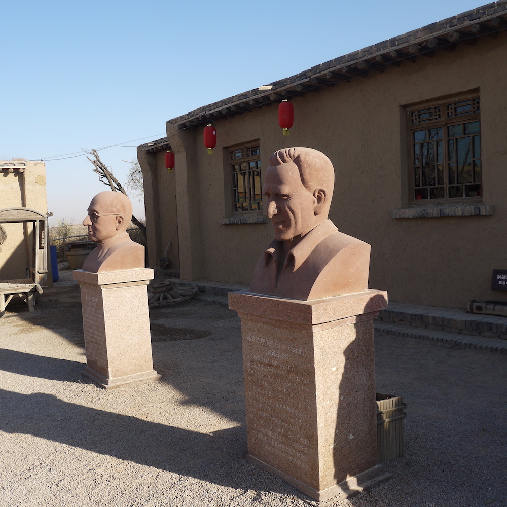 北京自驾额济纳胡杨林十天攻略,从北京到额济纳胡杨林线路