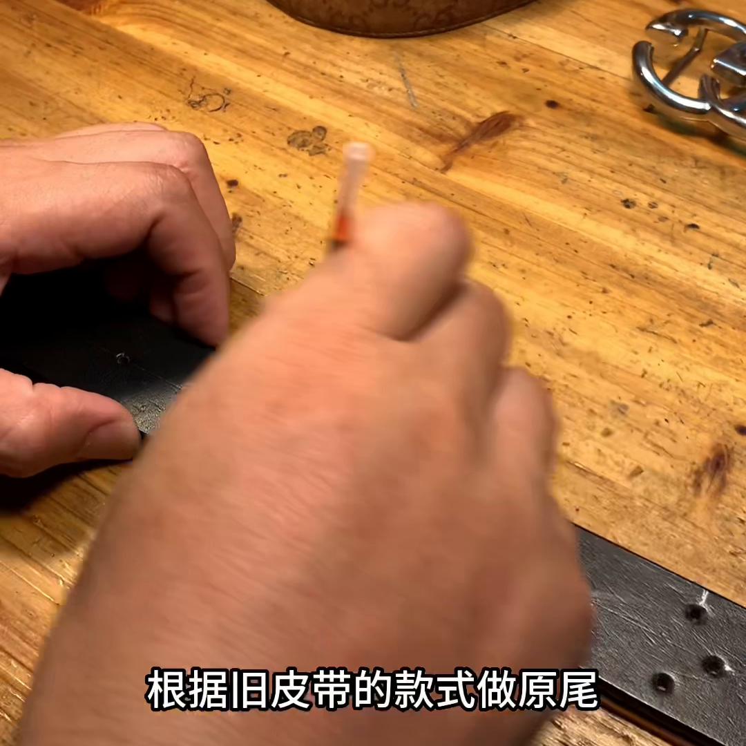 老婆送自己腰带,老婆送的皮带五年才坏